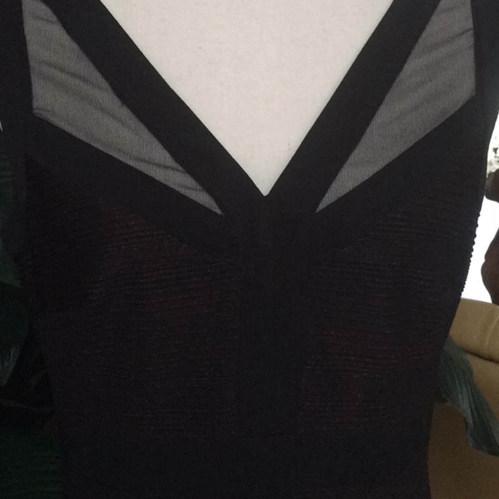 Cache Dress - Picture 5 of 7